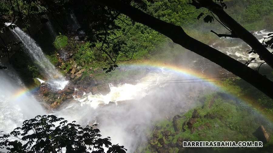 Fotos da Cachoeira do Acaba Vidas em Barreiras Bahia em Janeiro de 2019